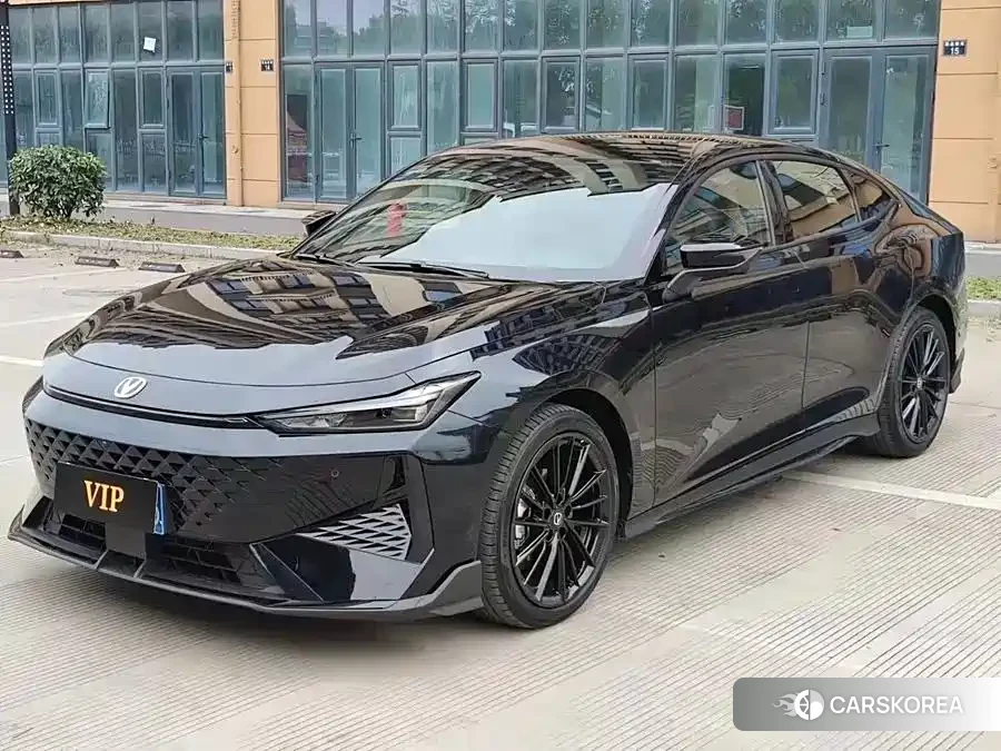 Chang'an Changan UNI-V id 4578289 из Китая 10