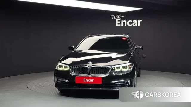 BMW 5 Series (G30) id 3703636 из Кореи 13