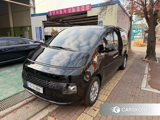 Hyundai Staria 2024 Черный из Кореи, фото 3