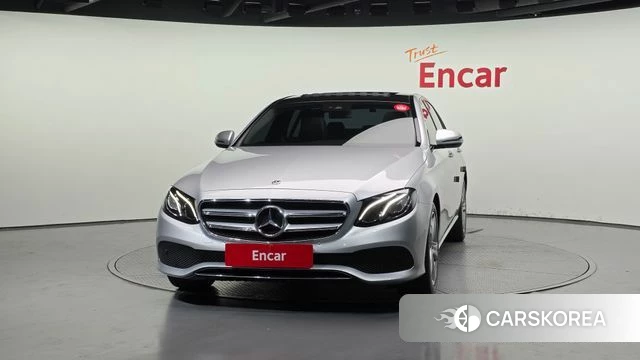 Mercedes-Benz E-Class W213 id 4411379 из Кореи 23