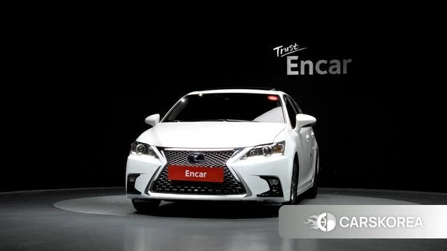 Lexus CT200h id 4351053 из Кореи 13