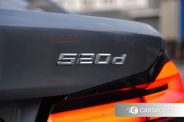 BMW 5 Series (G30) id 3754607 из Кореи 13