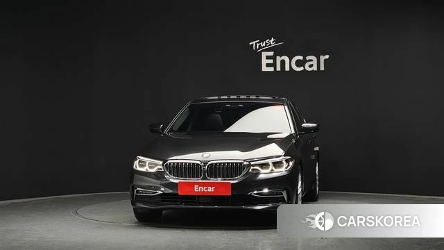 BMW 5 Series (G30) id 3852990 из Кореи 13