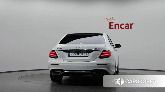 Mercedes-Benz E-Class W213 id 4708566 из Кореи 23