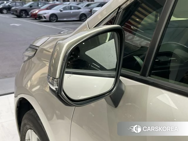Toyota Saina id 4276493 из Китая 23