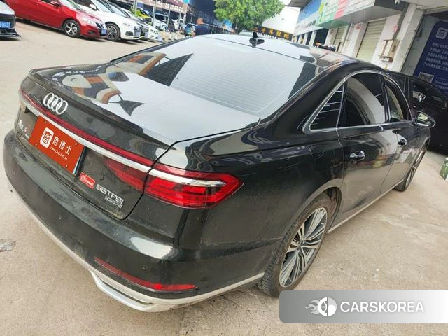 Audi A8 2021 Черный из Китая, фото 3