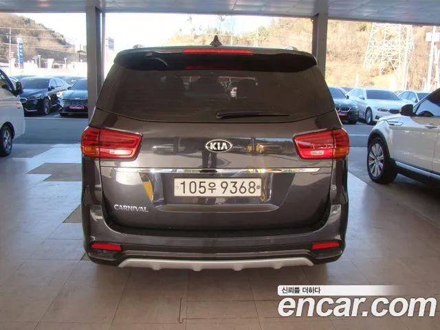 Kia The New Carnival id 2417213 из Кореи 13