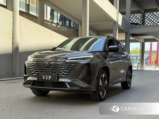 Chang'an CS75 PLUS Smart iDD 2023 Темно-серый из Китая, фото 3