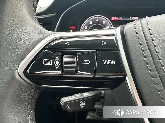 Audi A6L id 4321218 из Китая 19