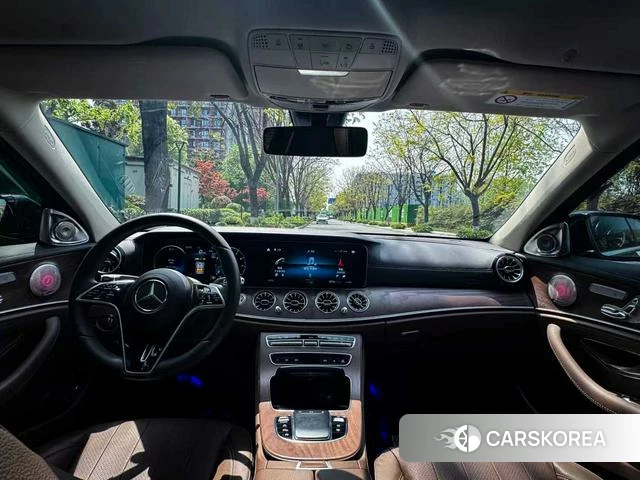 Mercedes-Benz E-class id 4277776 из Китая 15