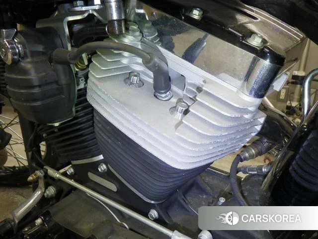 Engine photo