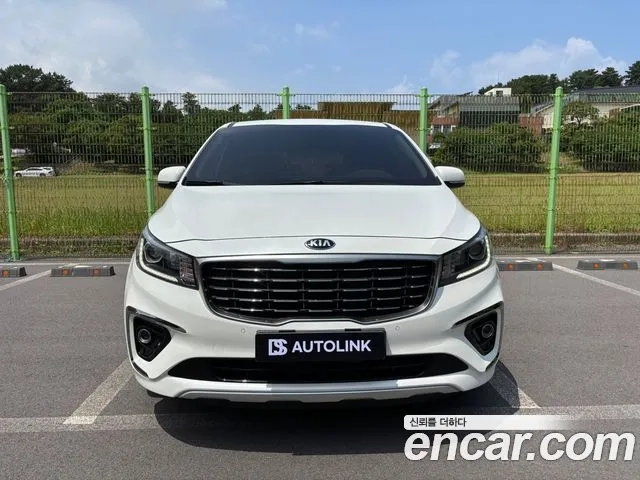 Kia The New Carnival id 2932682 из Кореи 13