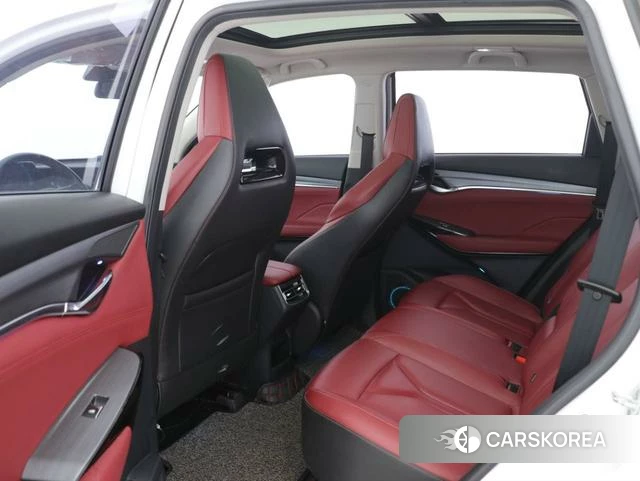 Chang'an CS75 PLUS 2022 Белый из Китая, фото 3