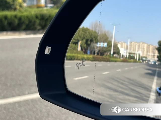 Audi Q5L id 4212458 из Китая 9