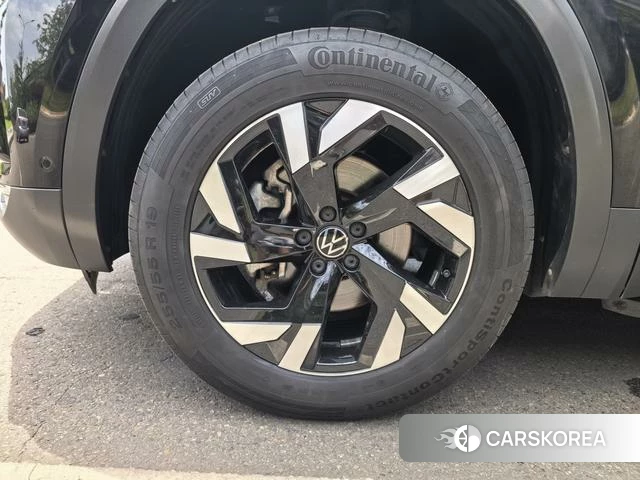 Volkswagen Teramont id 4392344 из Китая 11