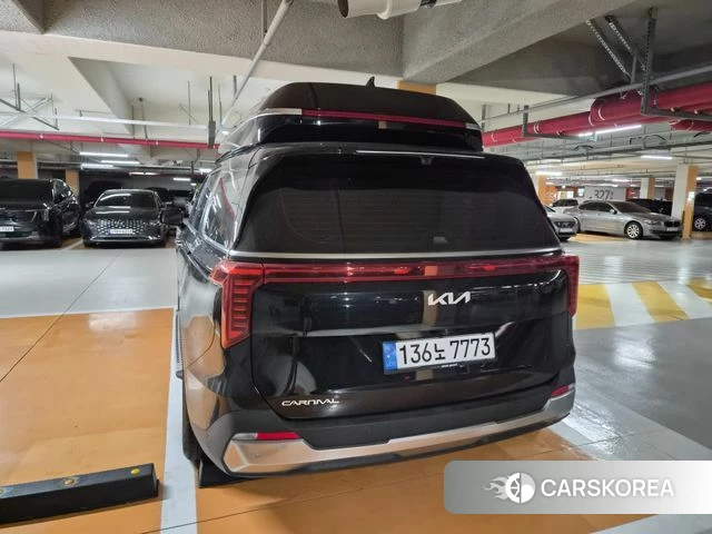Kia The New Carnival 4th Generation 2024 Черный из Кореи, фото 3