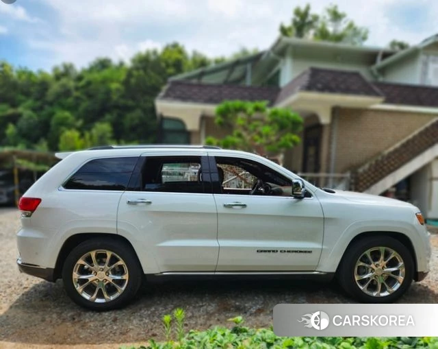 Jeep Grand Cherokee id 4600046 из Кореи 4