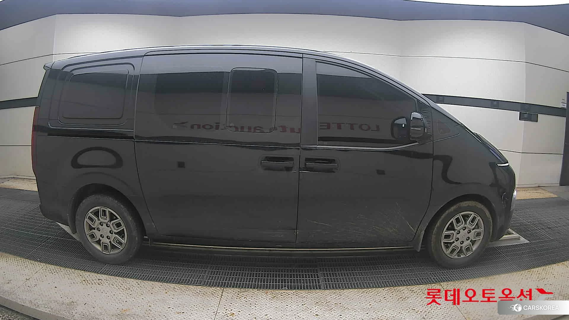 Hyundai Staria id 4902349 из Кореи 23