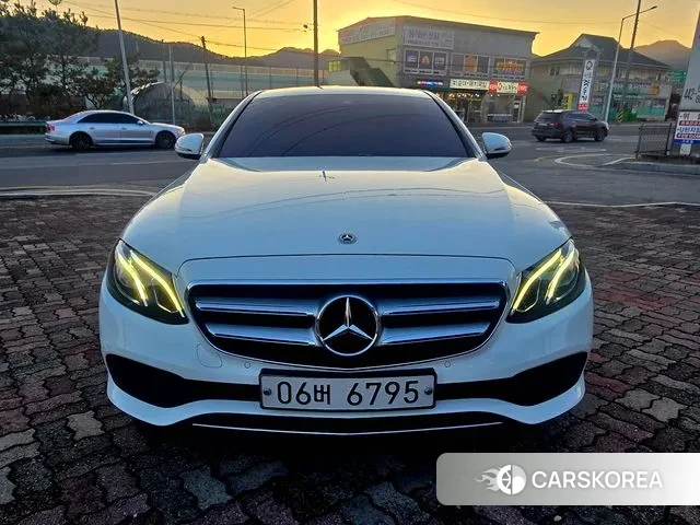 Mercedes-Benz E-Class W213 id 3557568 из Кореи 13