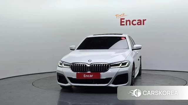 BMW 5 Series (G30) id 4618146 из Кореи 23