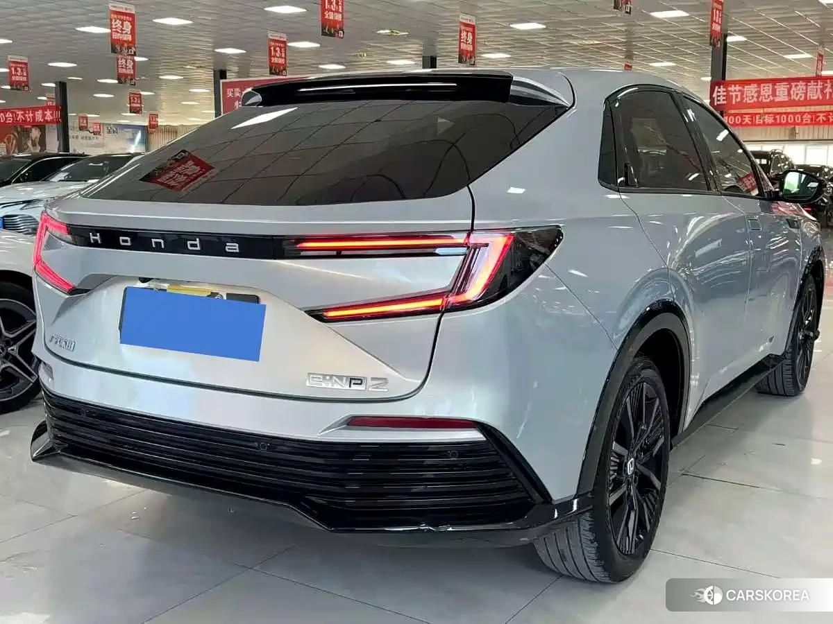 Honda e:NP2 2024 Silver/gray из Китая, фото 3