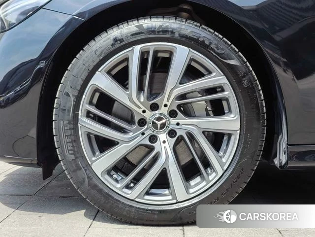 Mercedes-Benz E-class id 4278015 из Китая 16