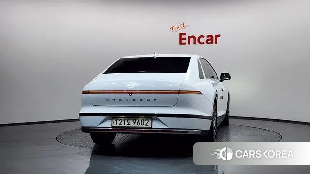 Hyundai Grandeur Hybrid (GN7) id 3517977 из Кореи 13