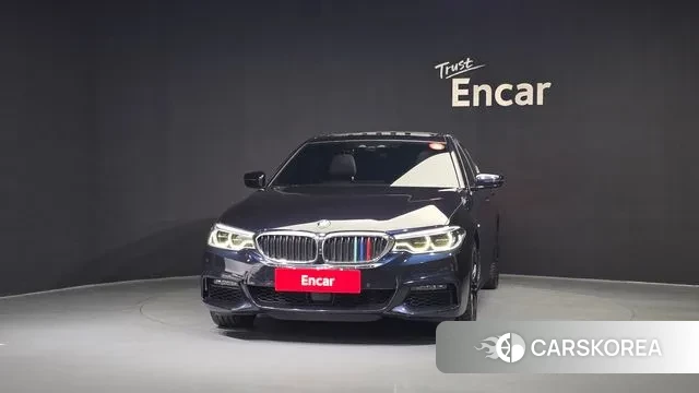 BMW 5 Series (G30) id 3202918 из Кореи 13