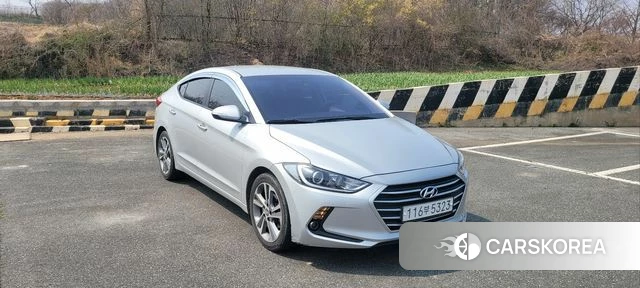 Hyundai Avante AD id 3854016 из Кореи 8