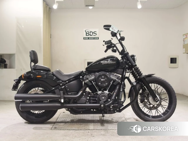 Проданный Harley-Davidson Softail Street Bob FXBB1750 2018 из Японии