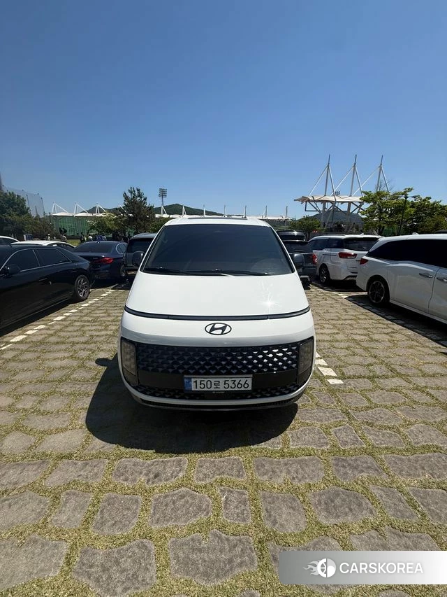 Hyundai Staria 2024 Белый из Кореи, фото 3