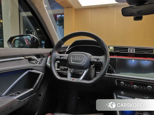 Audi Q3 Sportback id 4353803 из Китая 23