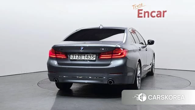 BMW 5 Series (G30) id 4496456 из Кореи 23