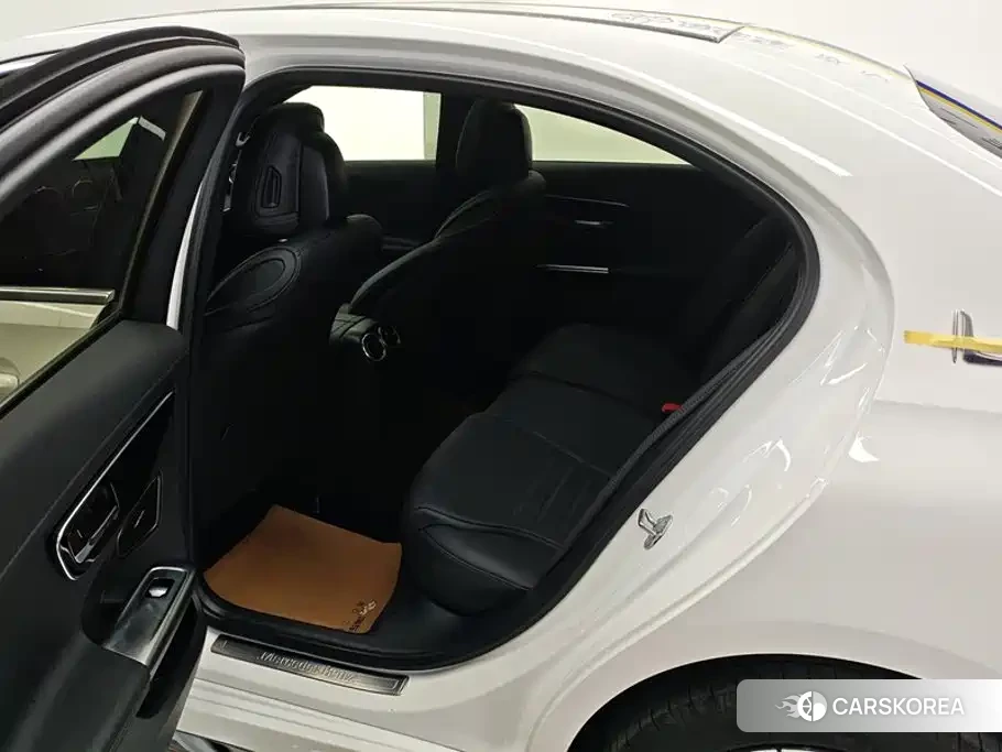 Mercedes-Benz C-class id 4654002 из Китая 9
