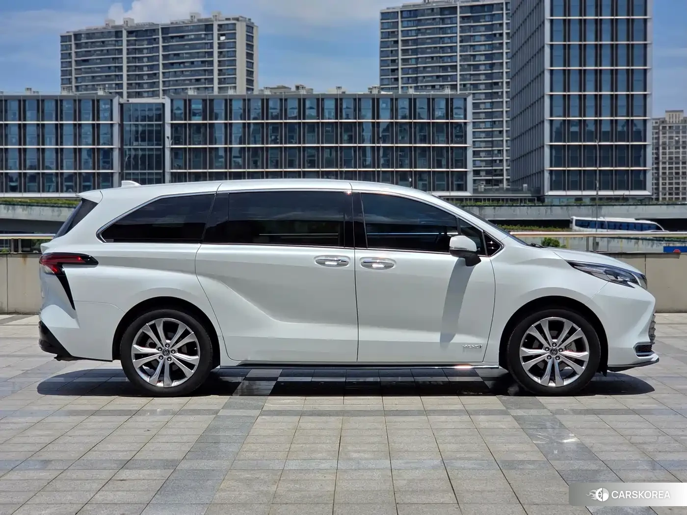 Toyota Sienna id 4622416 из Китая 13