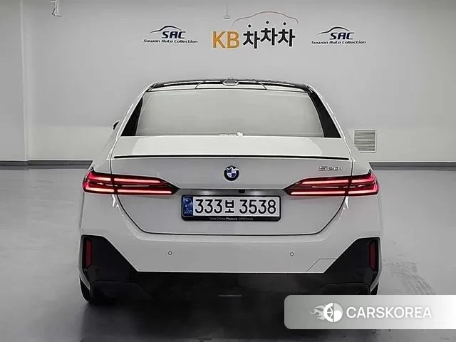 BMW 5 Series (G60) id 3689590 из Кореи 13