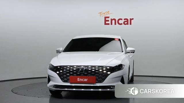 Hyundai The New Grandeur IG Hybrid id 4350779 из Кореи 23