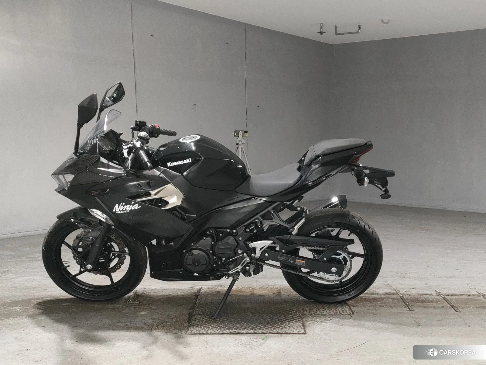 Проданный Kawasaki NINJA 400 id 4200137 из Японии, фото 3