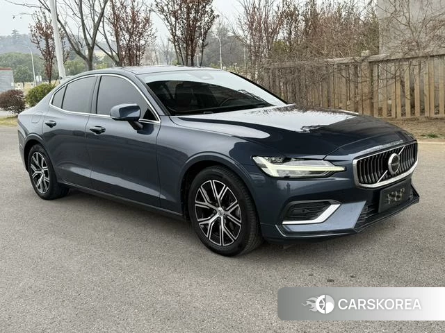Volvo S60 2023 Другой из Китая, фото 3
