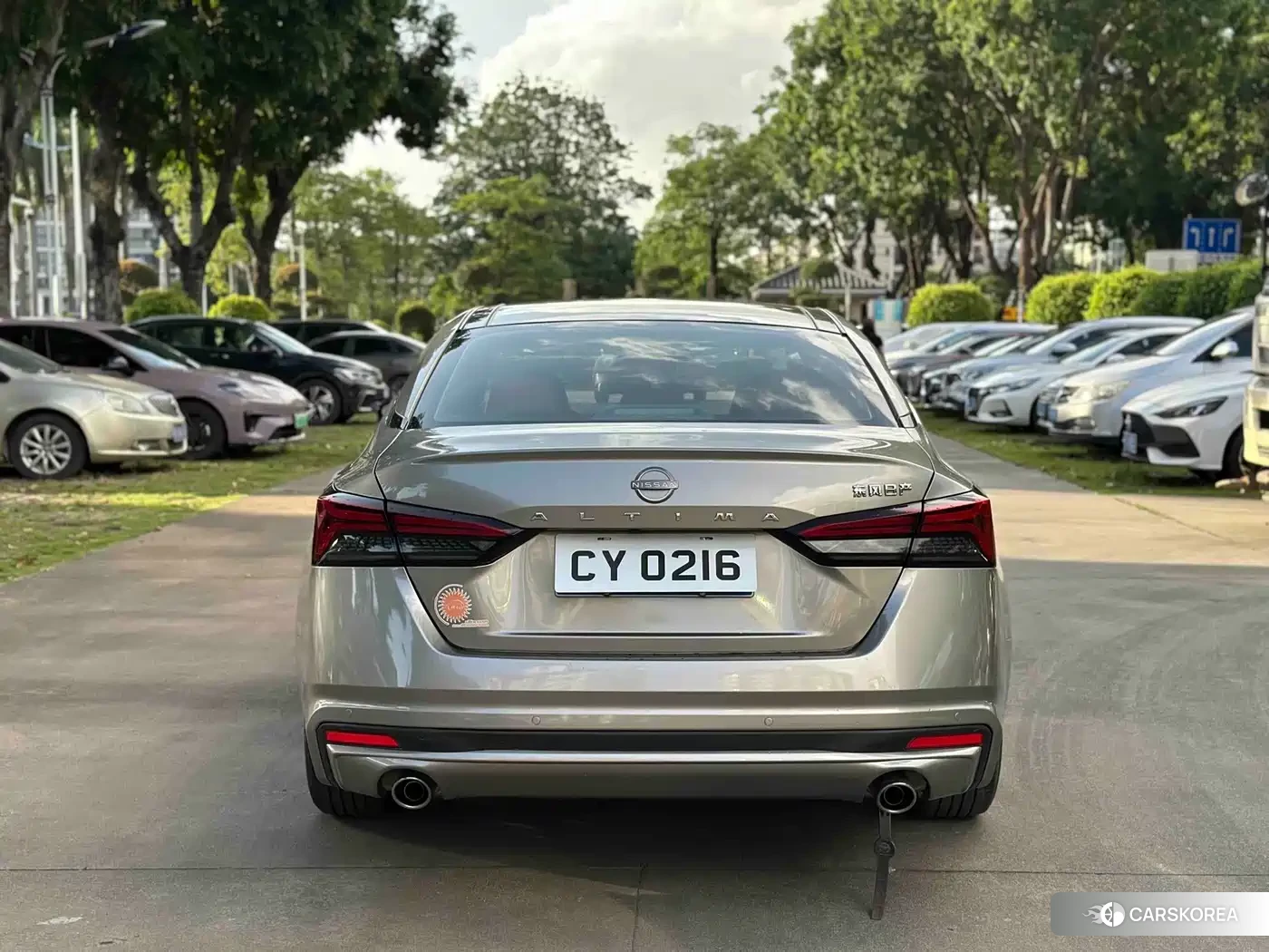Nissan Altima 2023 Champagne/brown из Китая, фото 3