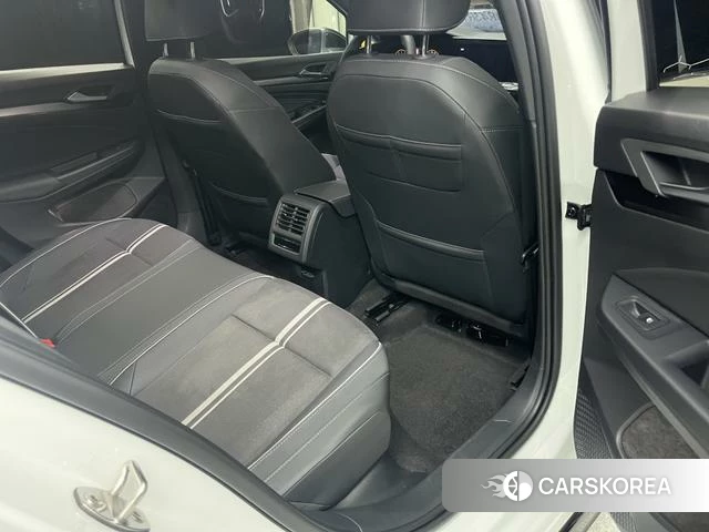 Volkswagen Golf 2023 Белый из Китая, фото 5