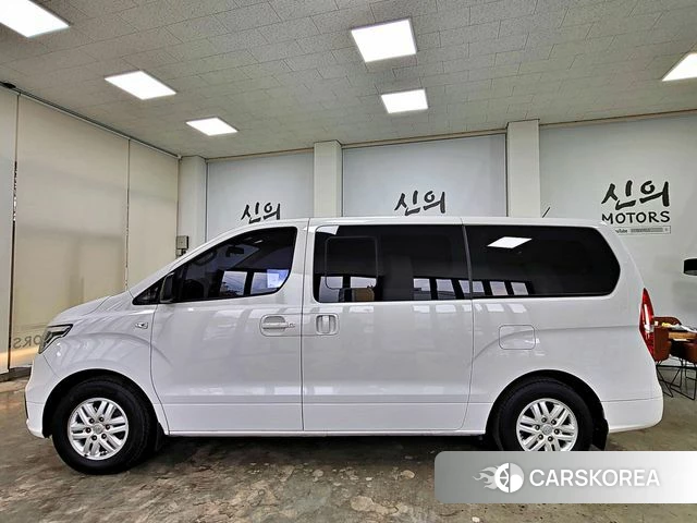 Hyundai The New Grand Starex id 3924612 из Кореи 13