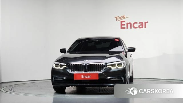 BMW 5 Series (G30) id 3866972 из Кореи 13