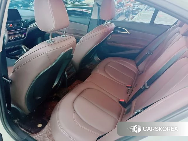 BMW 1 series 2021 Белый из Китая, фото 3