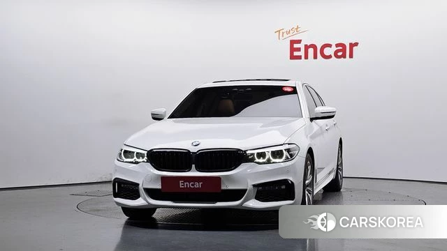 BMW 5 Series (G30) id 4610448 из Кореи 13