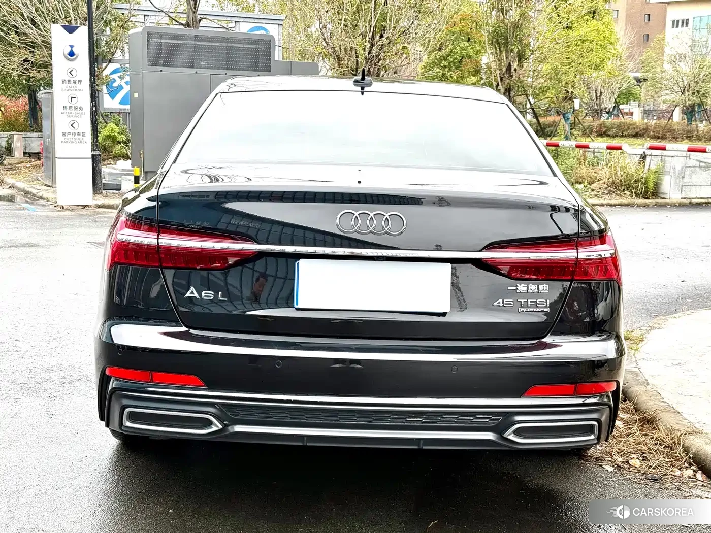 Audi A6L id 4546428 из Китая 9