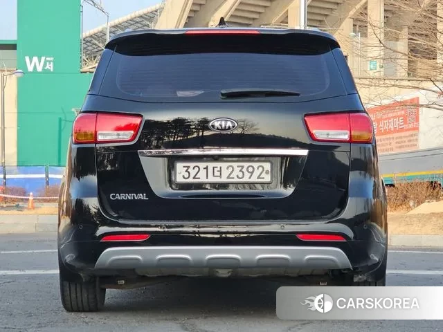 Kia All New Carnival id 3651972 из Кореи 13