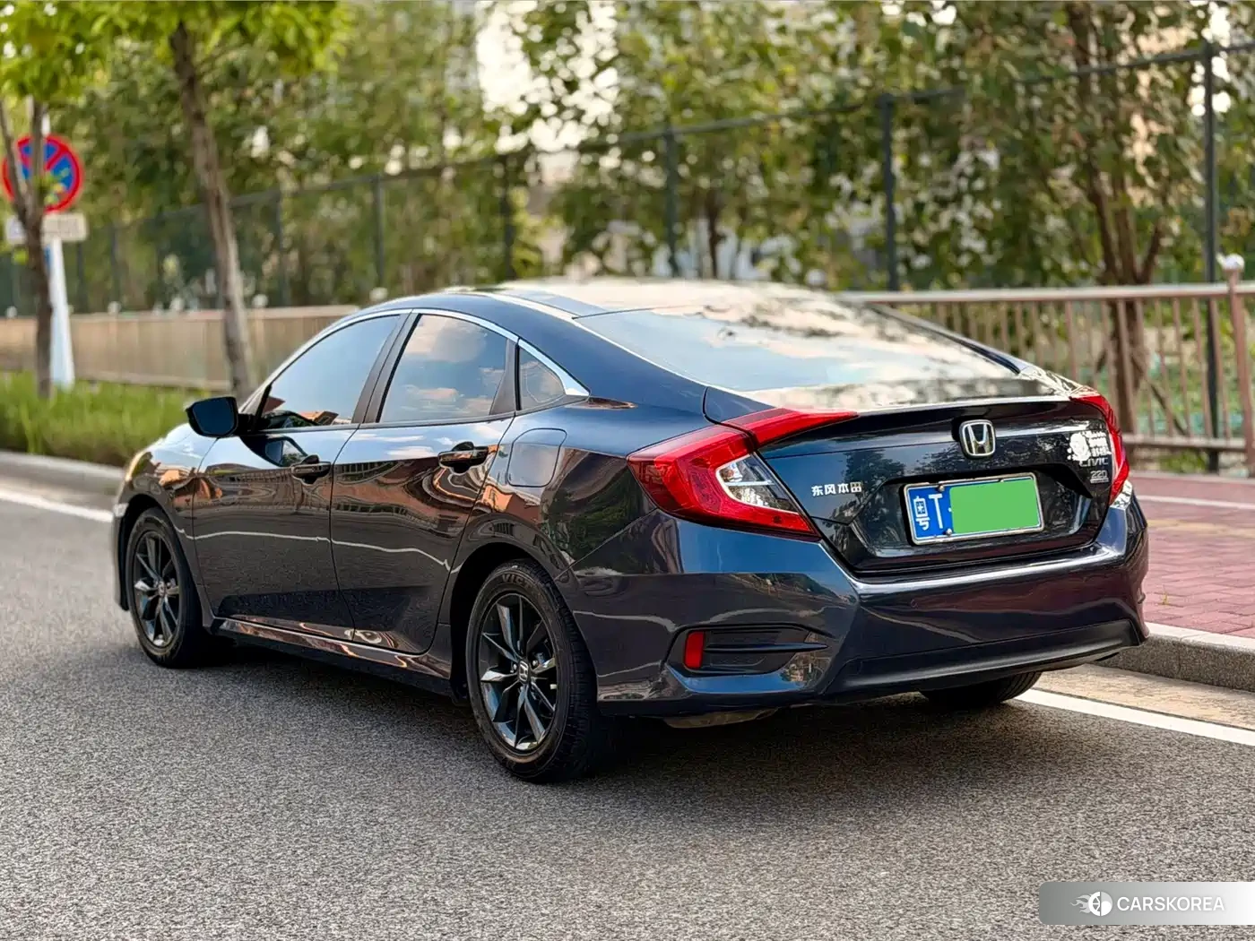Honda Civic id 4576785 из Китая 8