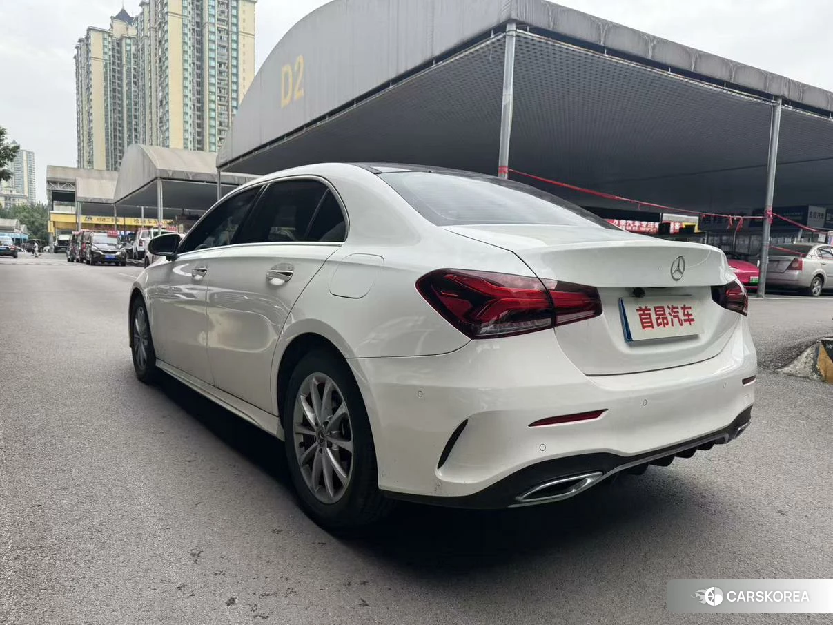 Mercedes-Benz Class A 2021 Белый из Китая, фото 3