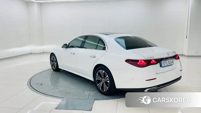 Mercedes-Benz E-Class W214 id 3217439 из Кореи 13